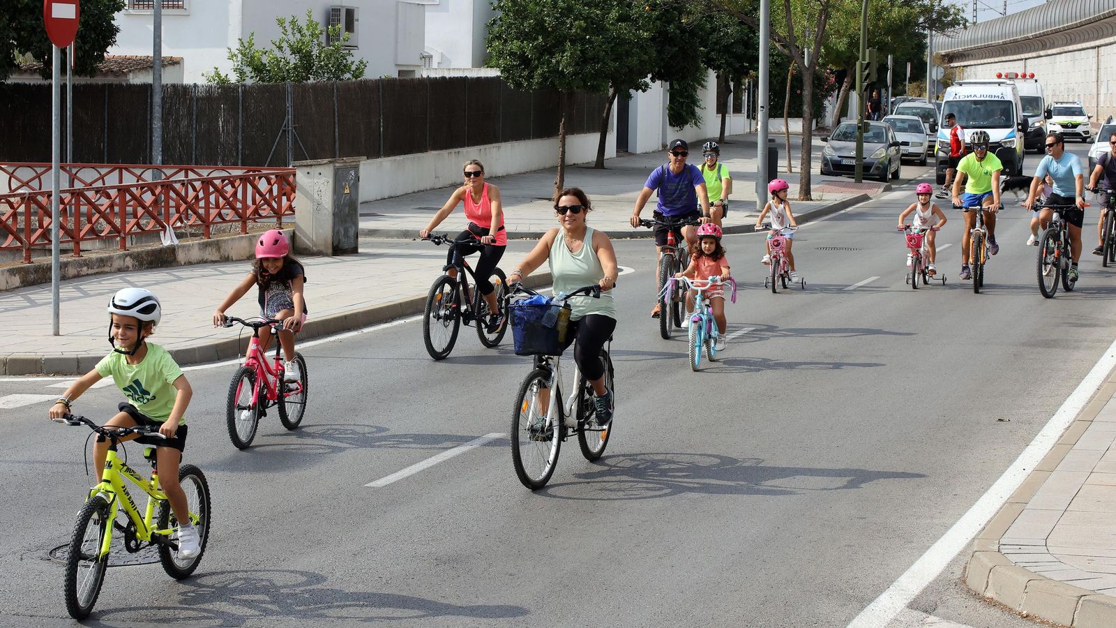 Búscate en el Día de la Bici Amistad por Jerez
