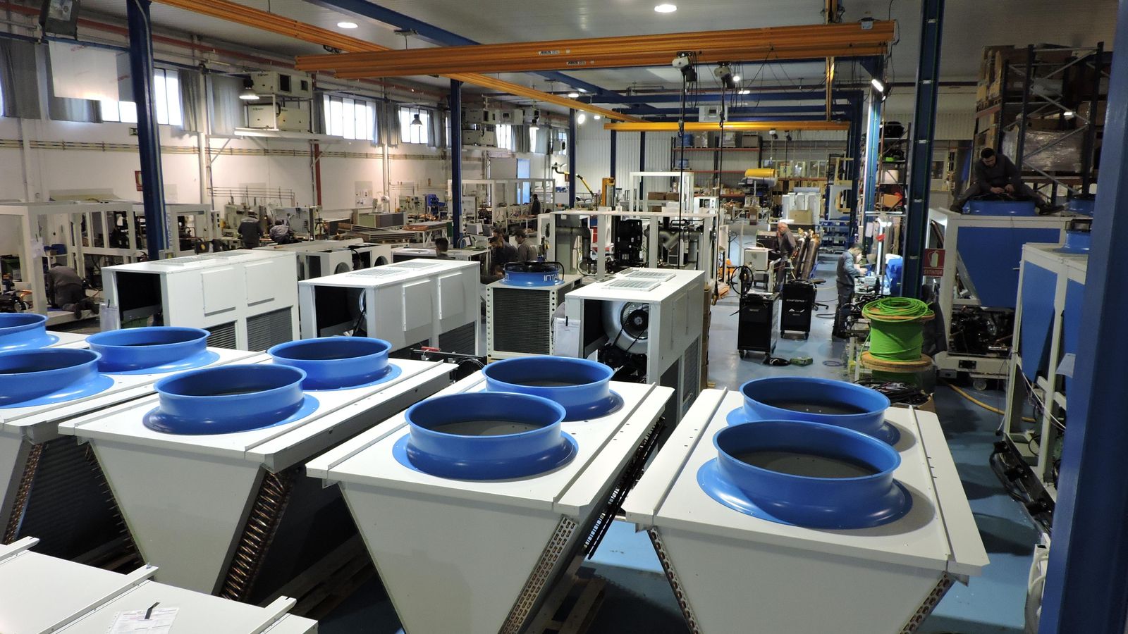 Nave industrial de Intarcon