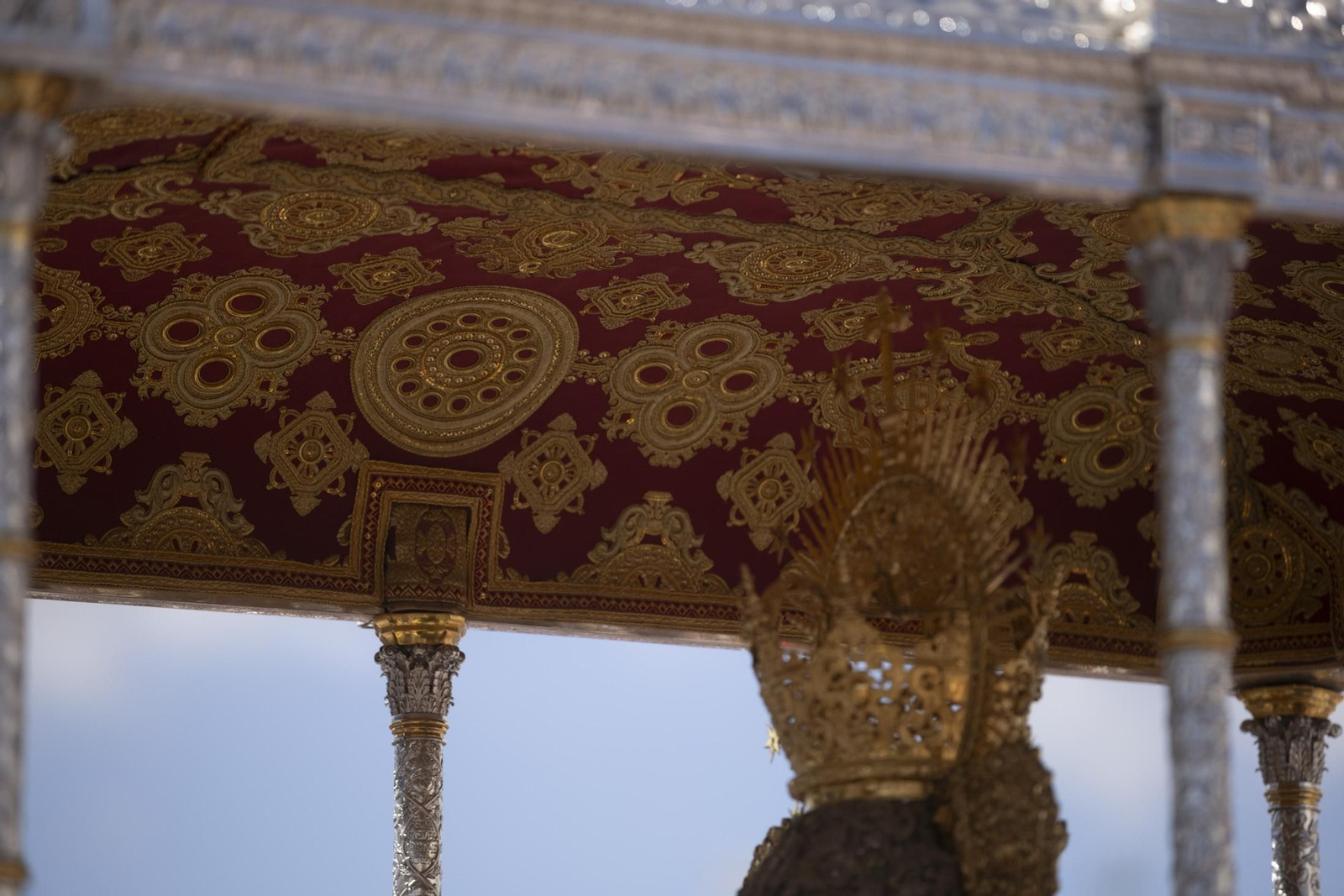 Las mejores imágenes de la procesión de la Virgen del Rocío en la aldea