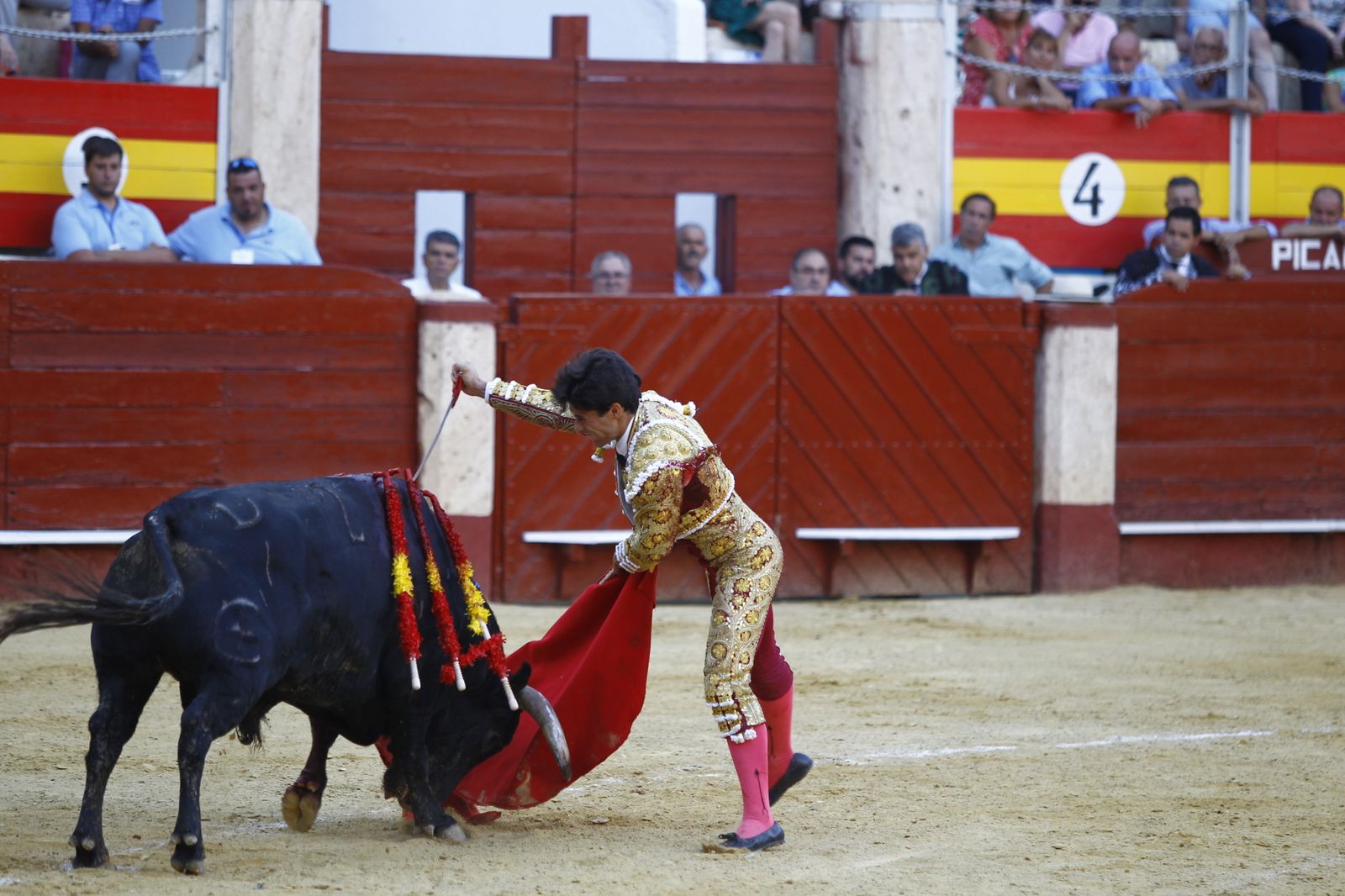 Fotogalería de la novillada de la Feria Taurina de Almería 2022