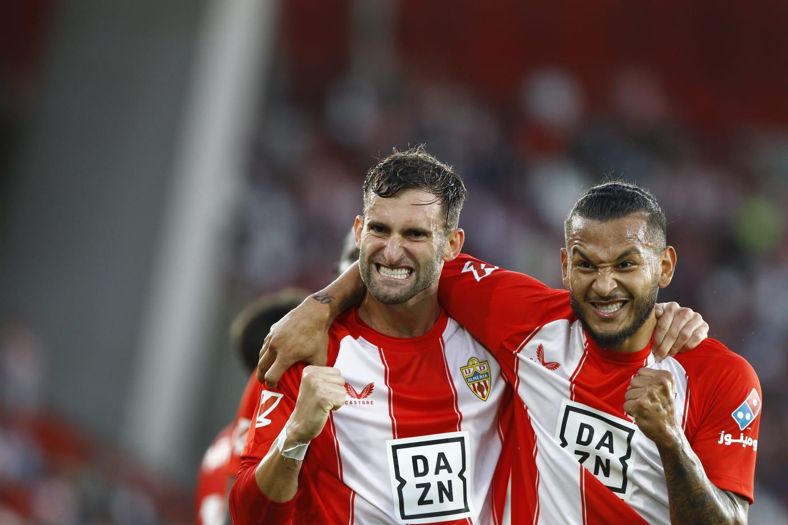 Baptistao y Suárez formaron una dupla letal en el frente de ataque rojiblanco