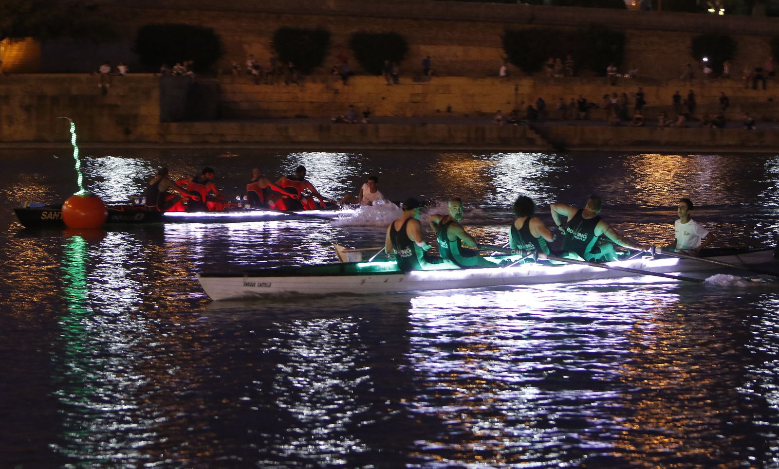 Regata nocturna de la Velá de Triana