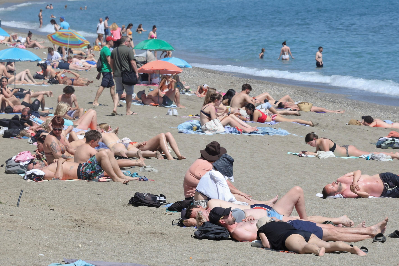 La llegada del terral a Málaga, en fotos