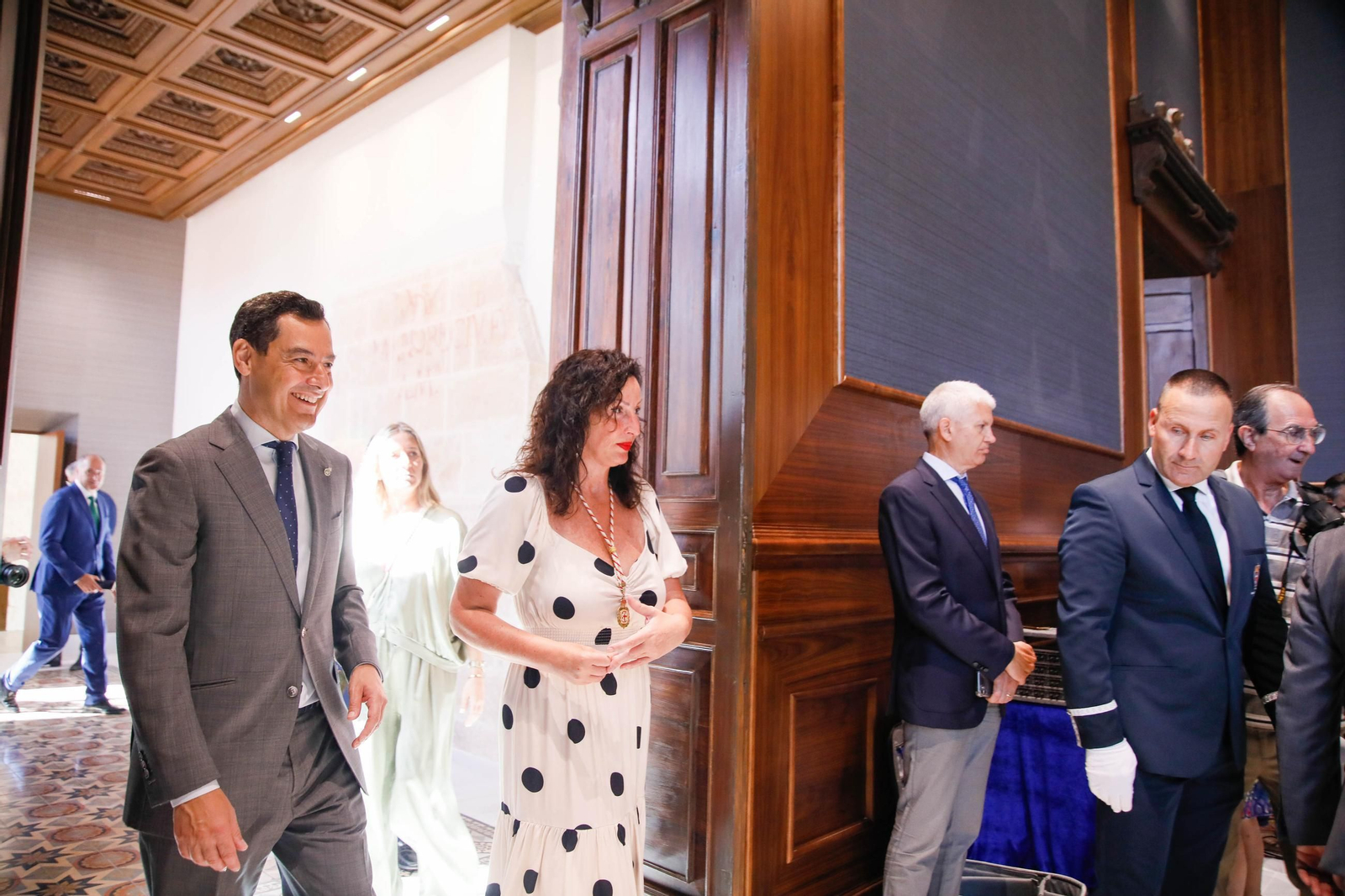 Imágemes de la casa consistorial de Almería