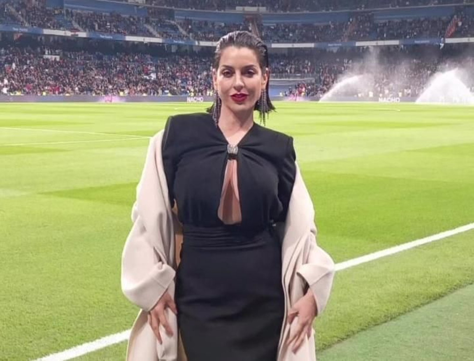 Ruth Lorenzo posa a pie de césped momentos antes de la divertida entrevista.