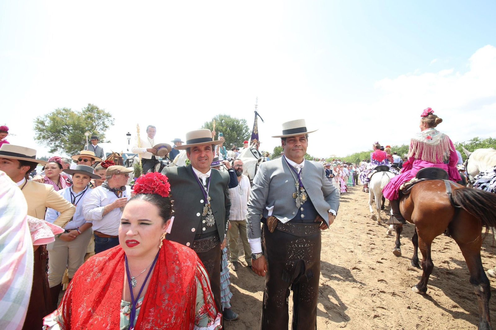 La Hermandad del Rocío de Jerez se presenta ante la Virgen