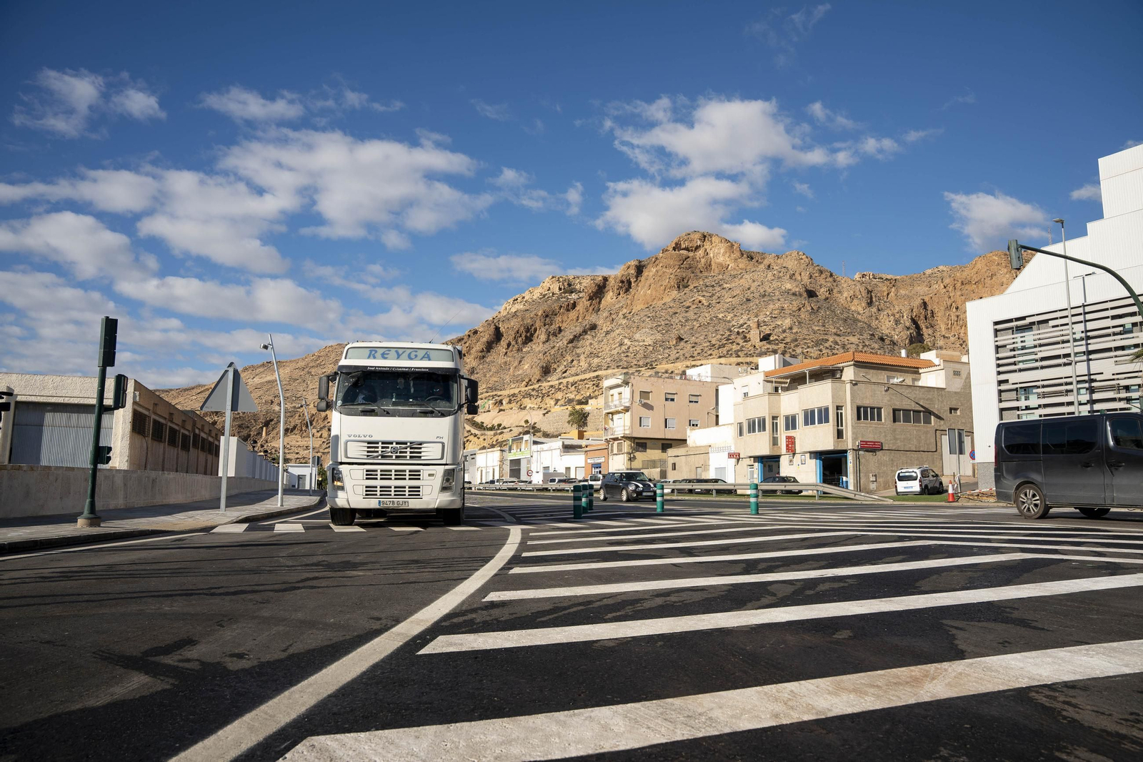 Los primeros usuarios del nuevo acceso al Puerto, en imágenes