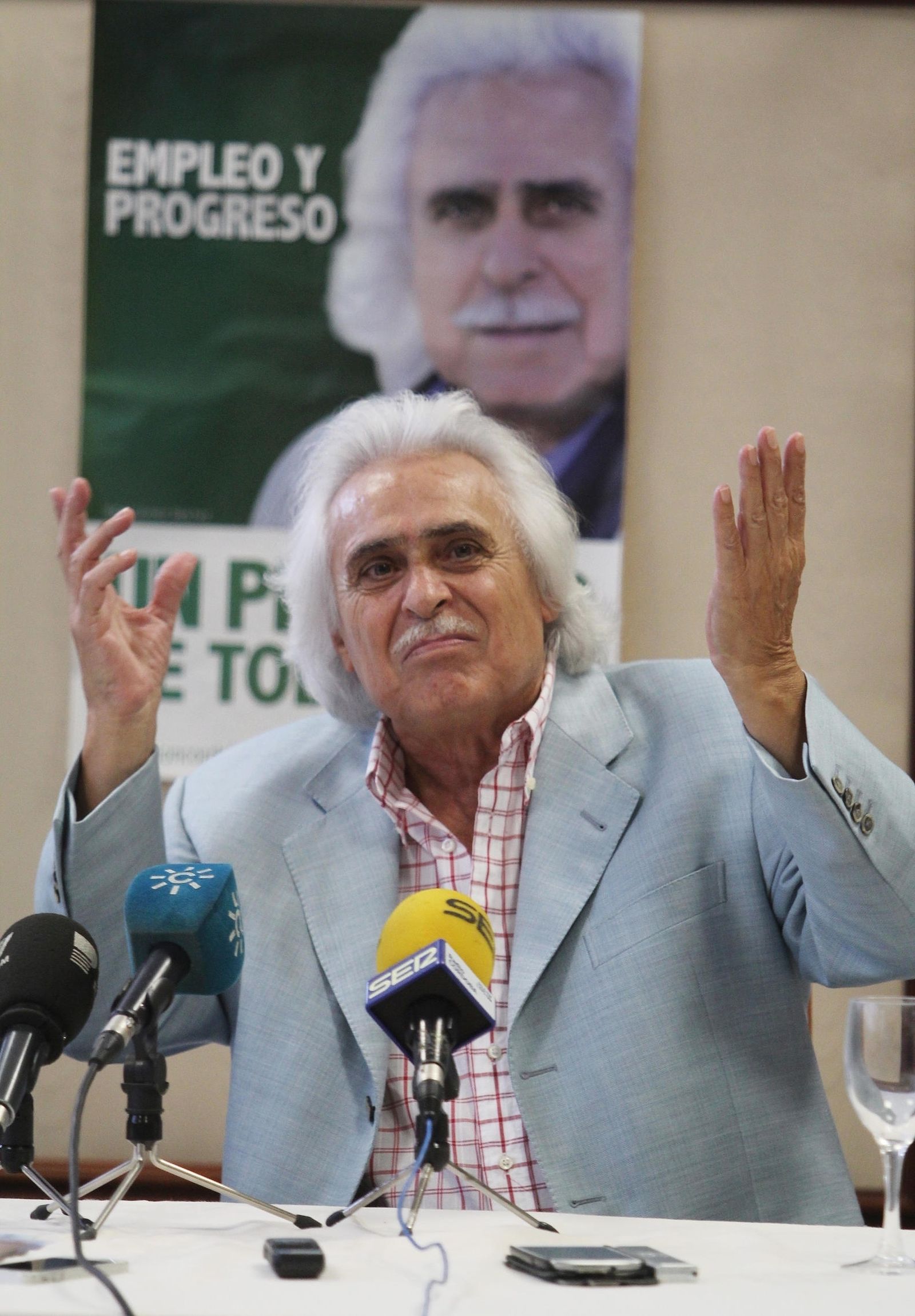 Rafael Gómez.