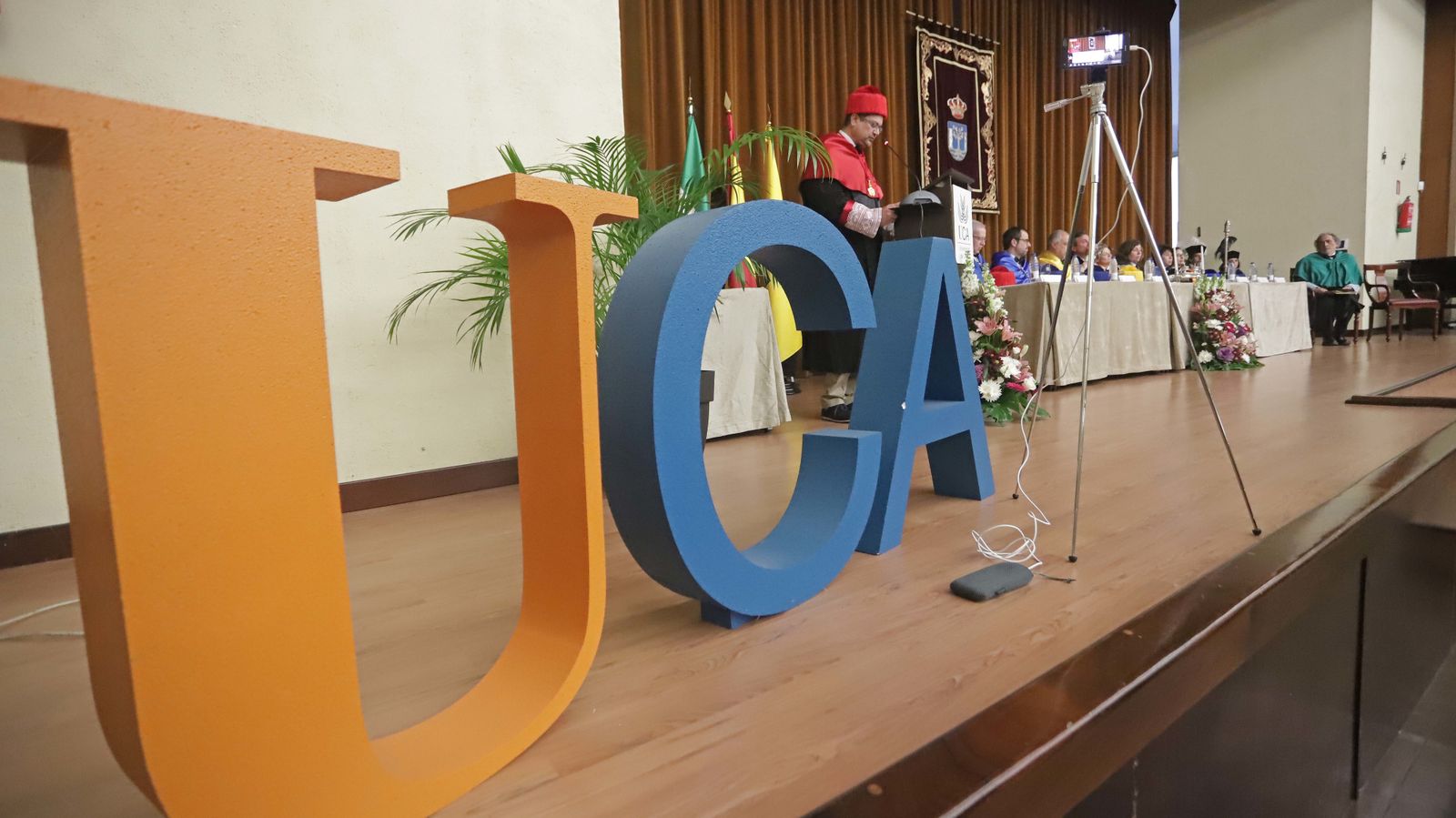 Investidura de Pepe Chamizo como Doctor Honoris Causa en imágenes