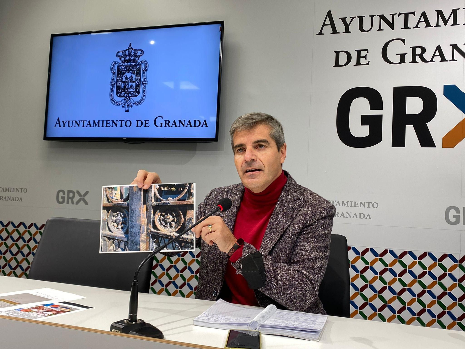 El PP de Granada denuncia la “inacción” del alcalde para luchar por más vuelos en el aeropuerto