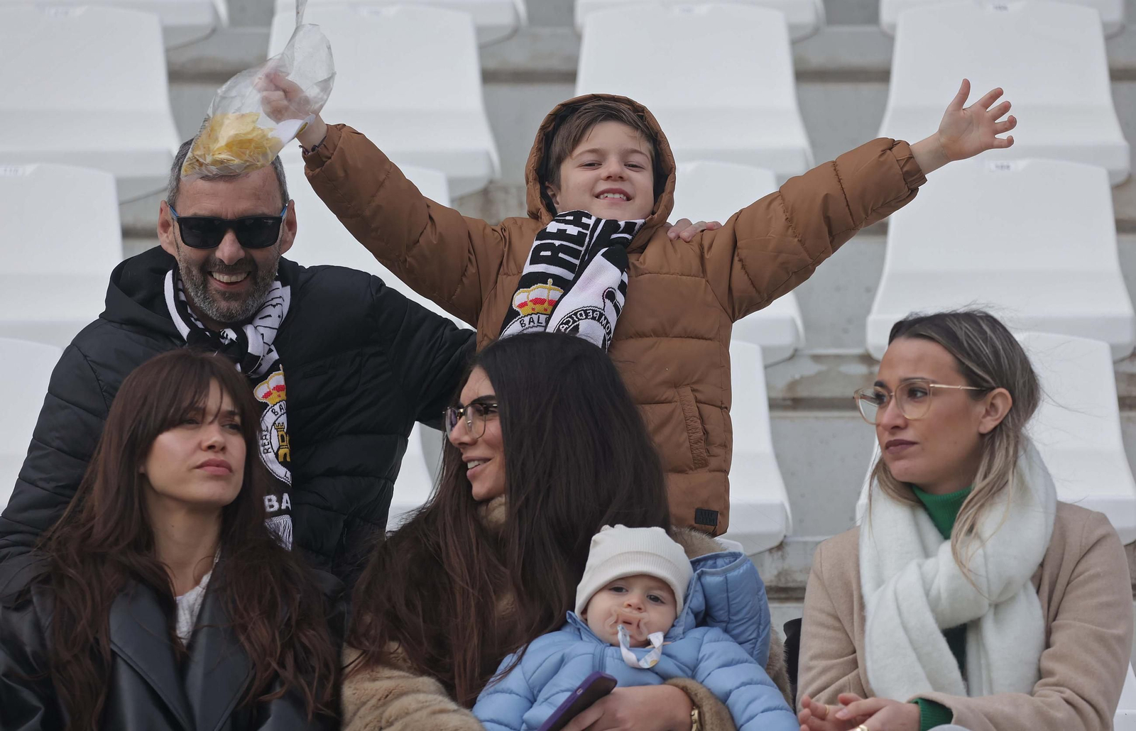 Búscate en el Ciudad de La Línea durante el Balona - Recreativo de Granada de Segunda Federación