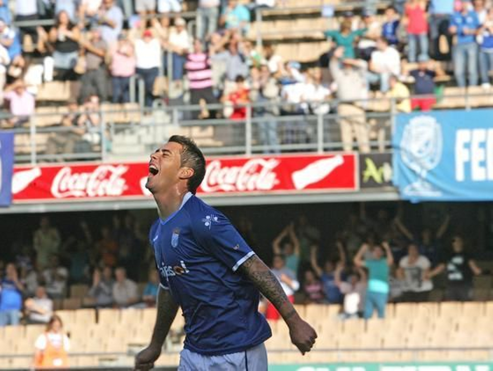 Maldonado celebra el tanto del empate xerecista. / Pascual