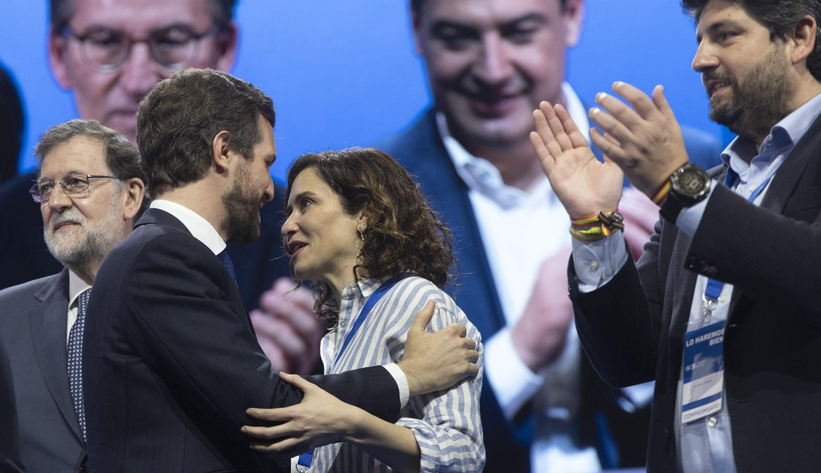 La proclamación de Feijóo como presidente del PP en Sevilla, en imágenes