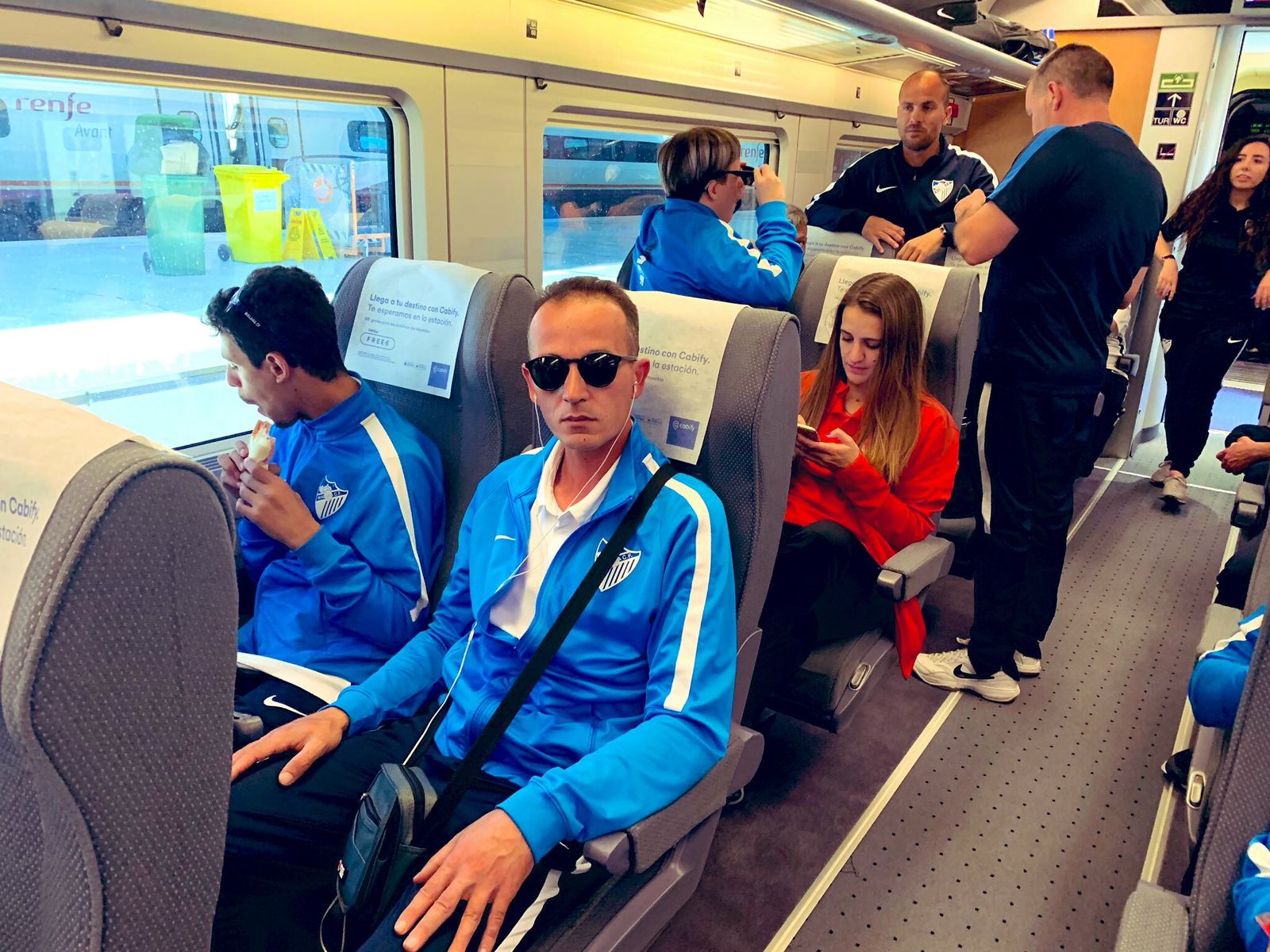 El jeque Al-Thani despide a los Genuine