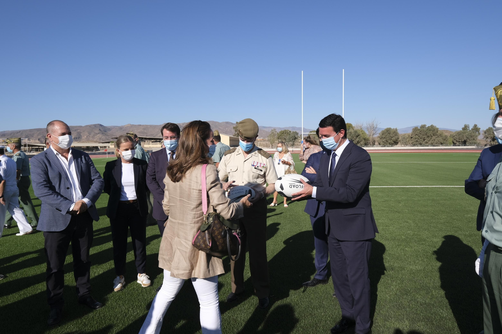Fotogalería inauguración pista de atletismo y campo de rugby en la Base Militar Álvarez de Sotomayor