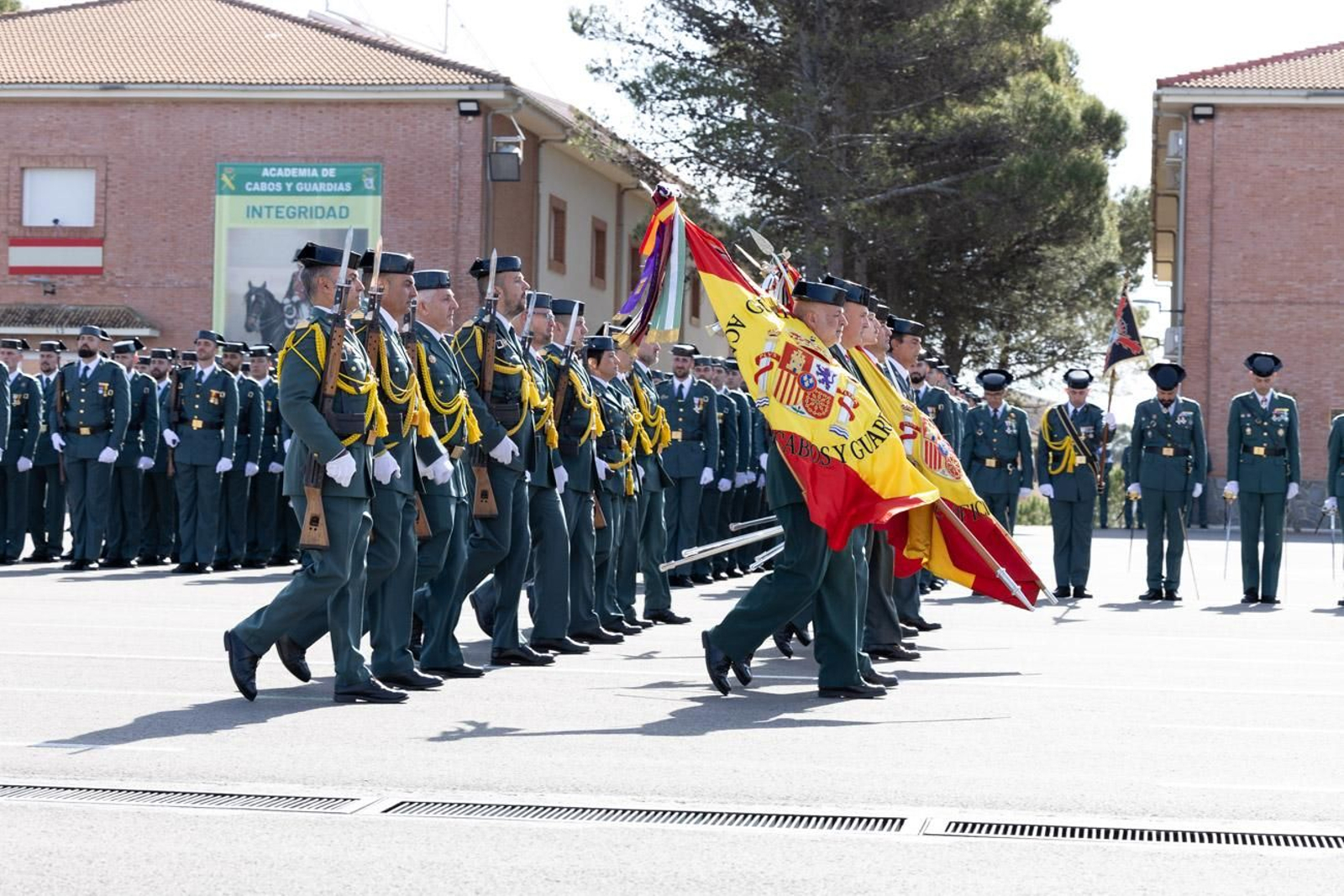 Acto de jura de bandera de la 130ª promoción de guardias civiles de la Academia de Baeza