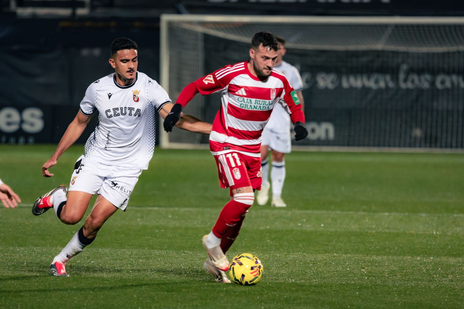 Las imágenes del partido entre el Ceuta y el Granada CF