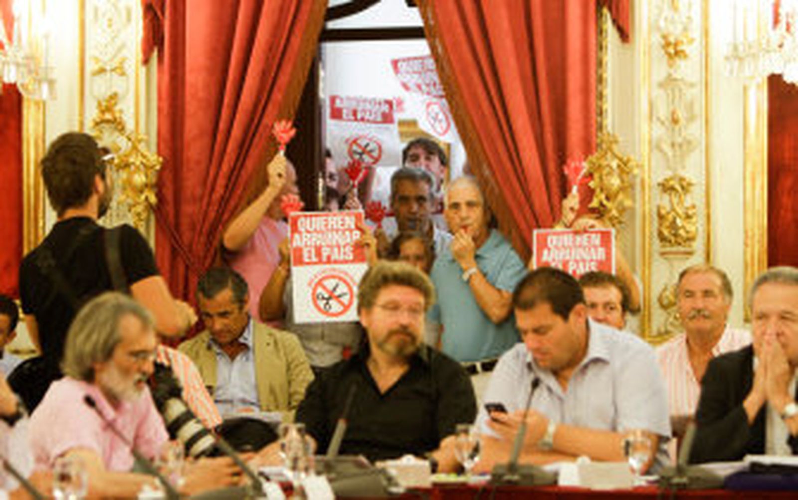 Un polvorín en Diputación