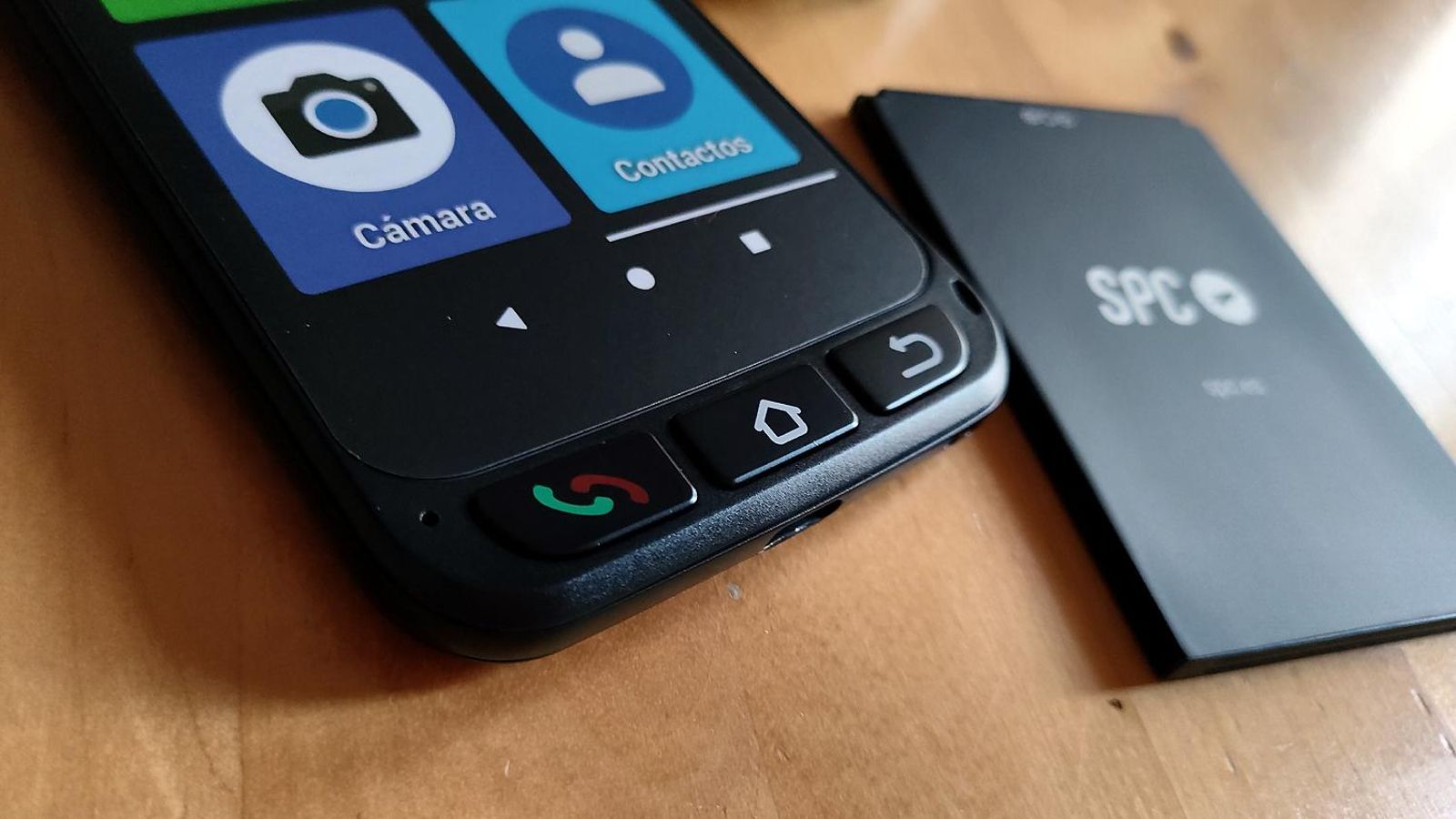 Botones físicos en el smartphone SPC ZEUS 4G Pro