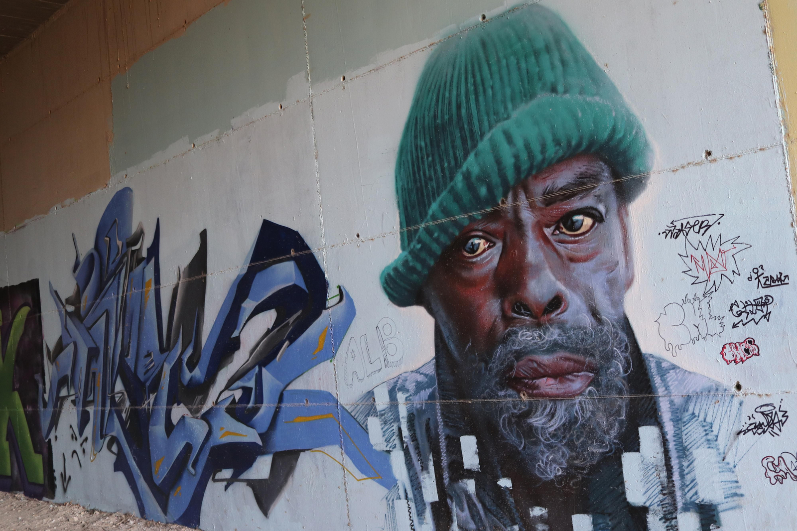 Así es la galería de arte urbano bajo la autovia de Benalmádena Así es la galería de arte urbano bajo la autovia de Benalmádena