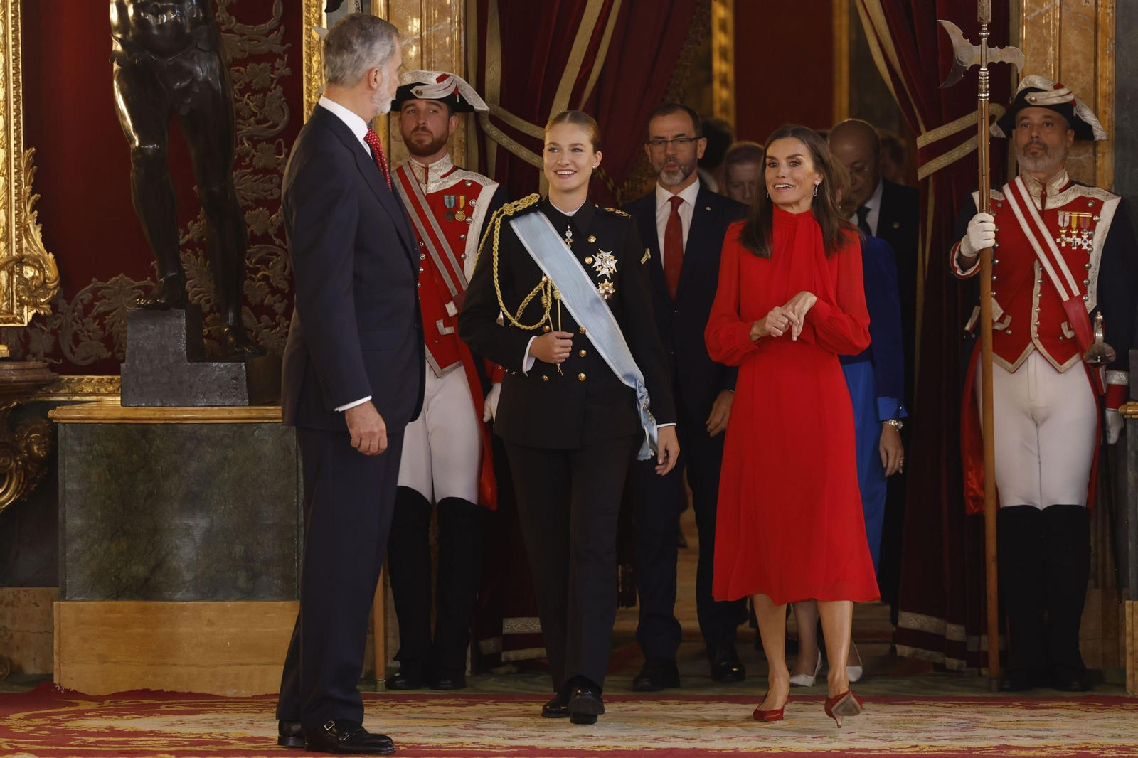 Las imágenes de la recepción de la Fiesta Nacional en el Palacio Real
