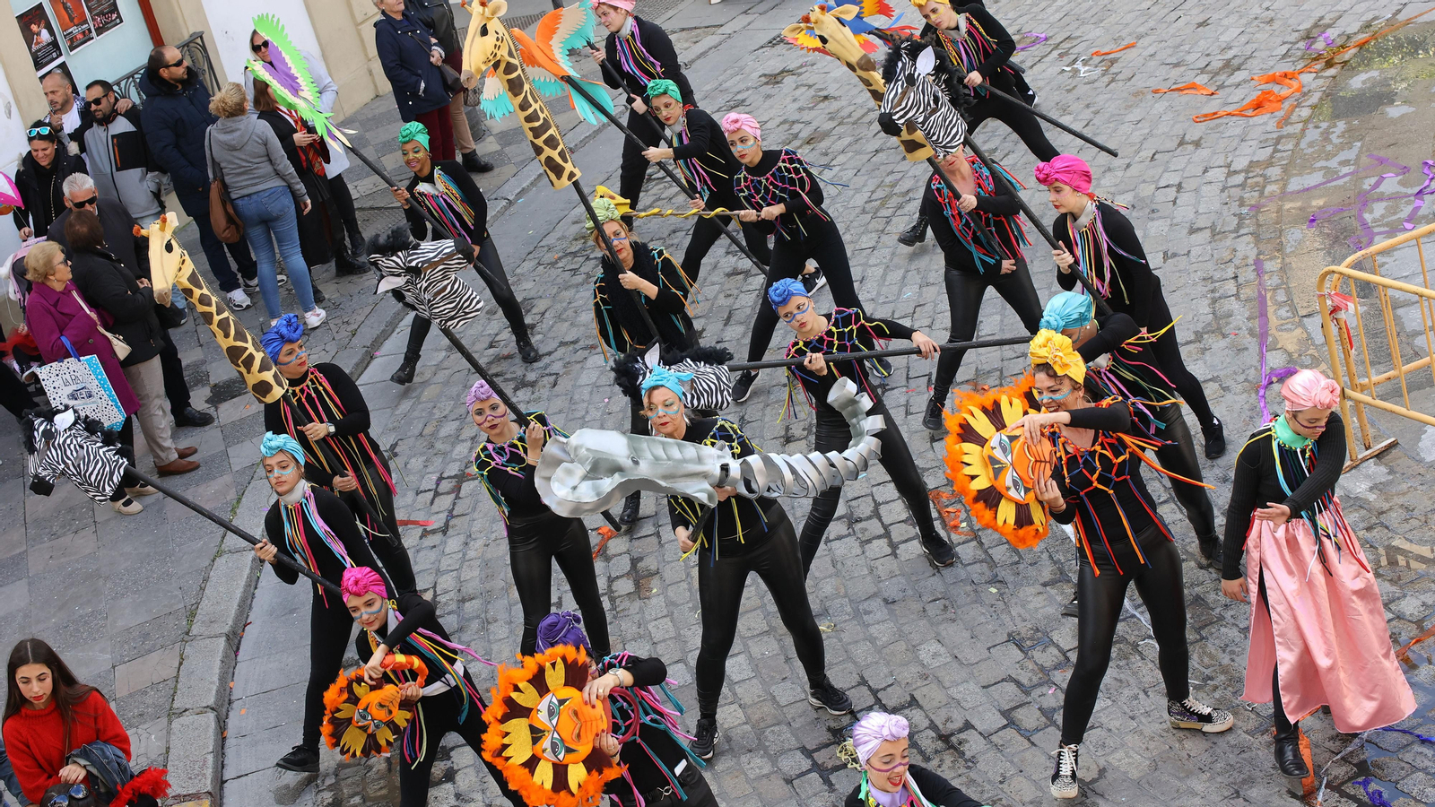 Pasacalles por el Carnaval en Jerez