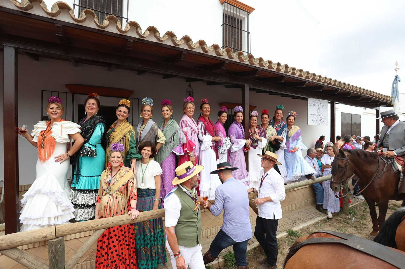 La Hermandad del Rocío de Jerez se presenta ante la Virgen