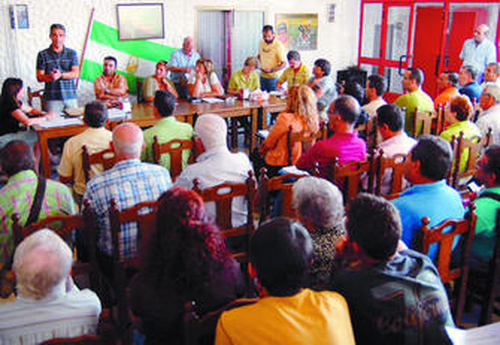 Imagen retrospectiva del encuentro entre vecinos donde se decidió crear la plataforma.