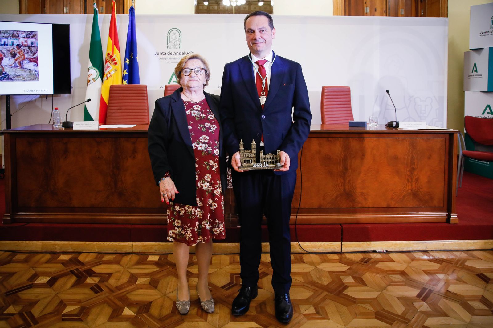 Juan Manuel Martín Robles ingresa como académico de Historia de Andalucía y te lo contamos en imágenes