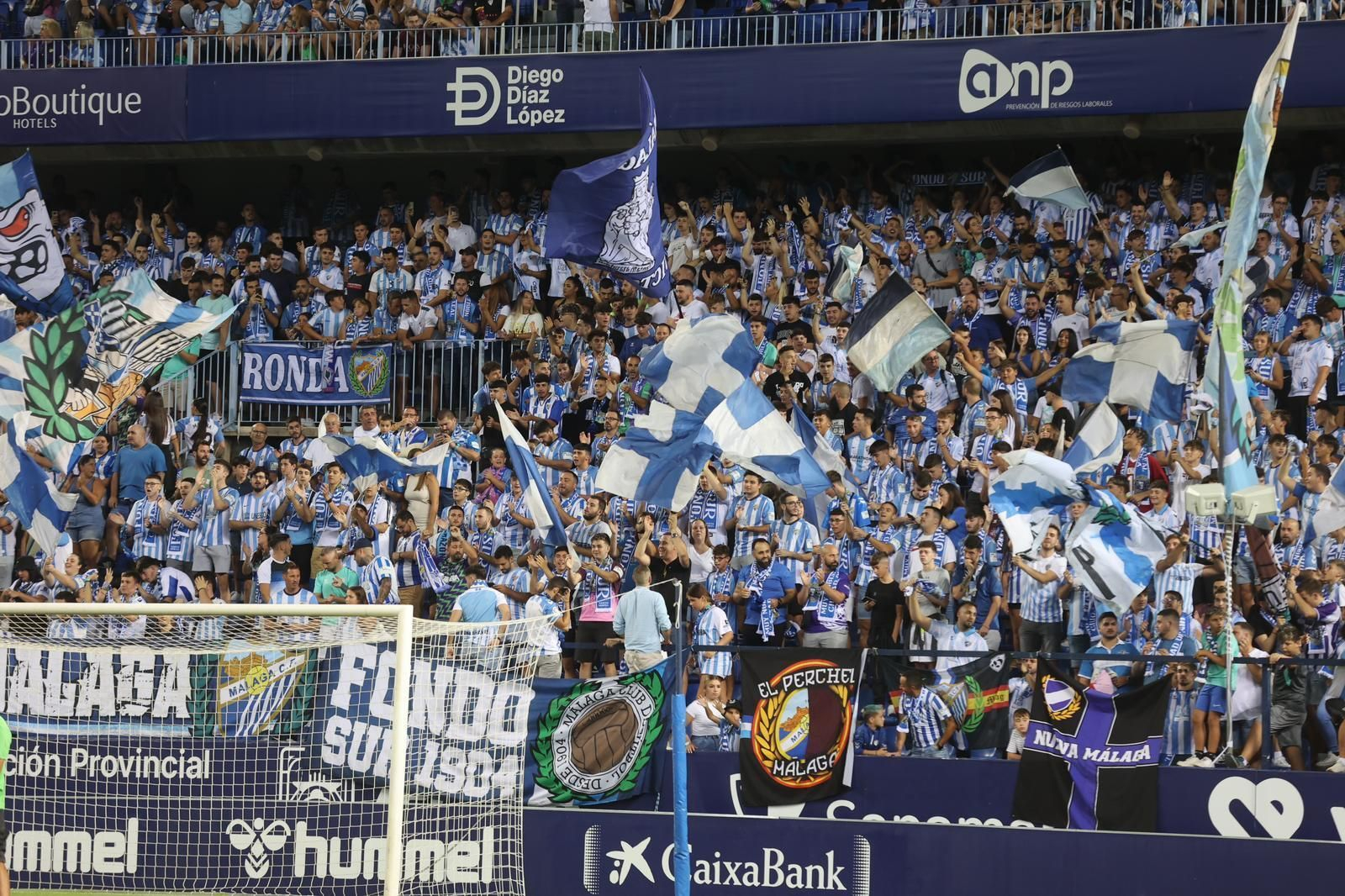 Fondo Sur en el Málaga CF - Recreativo Granada