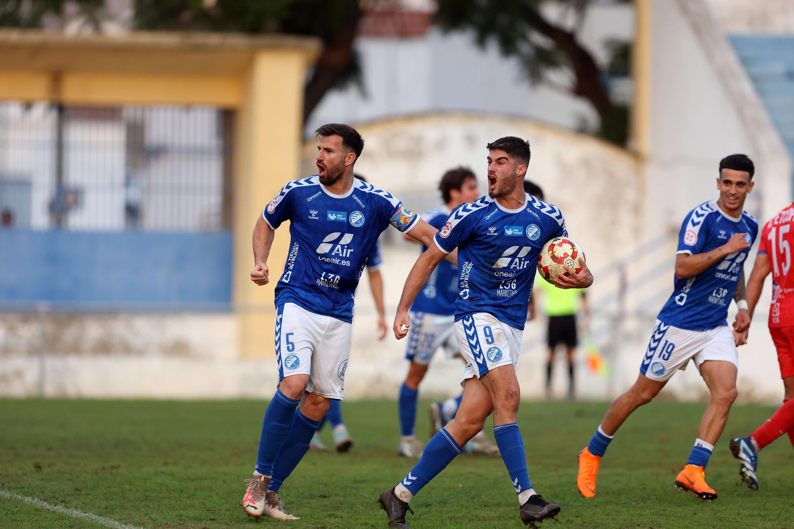 Imágenes del Xerez DFC contra la Deportiva Minerva en el Pedro Garrido de Jerez