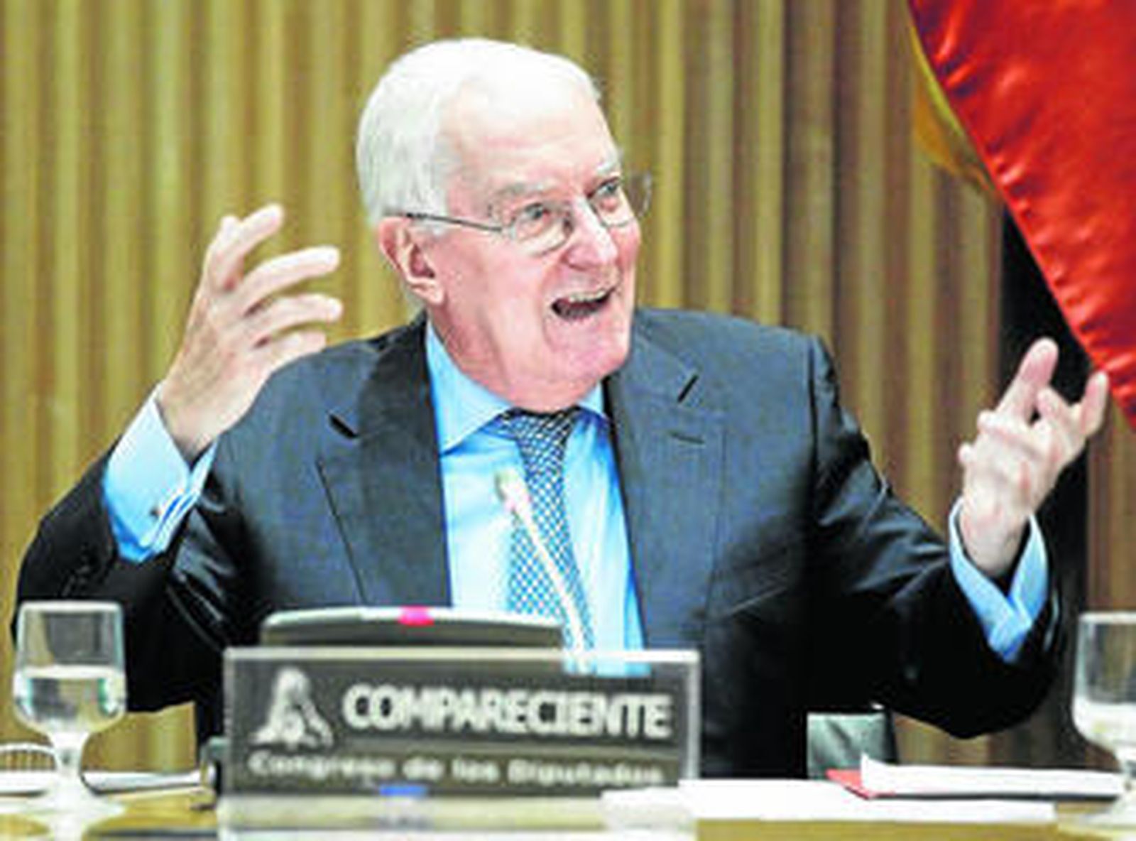 Víctor García de la Concha, ayer, en su comparecencia.