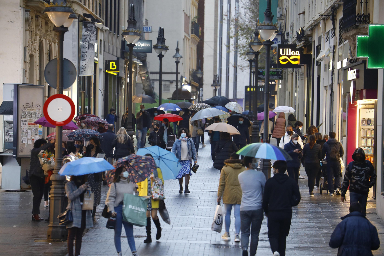 Fotografías: Tarde de bares y compras dos meses después en Córdoba