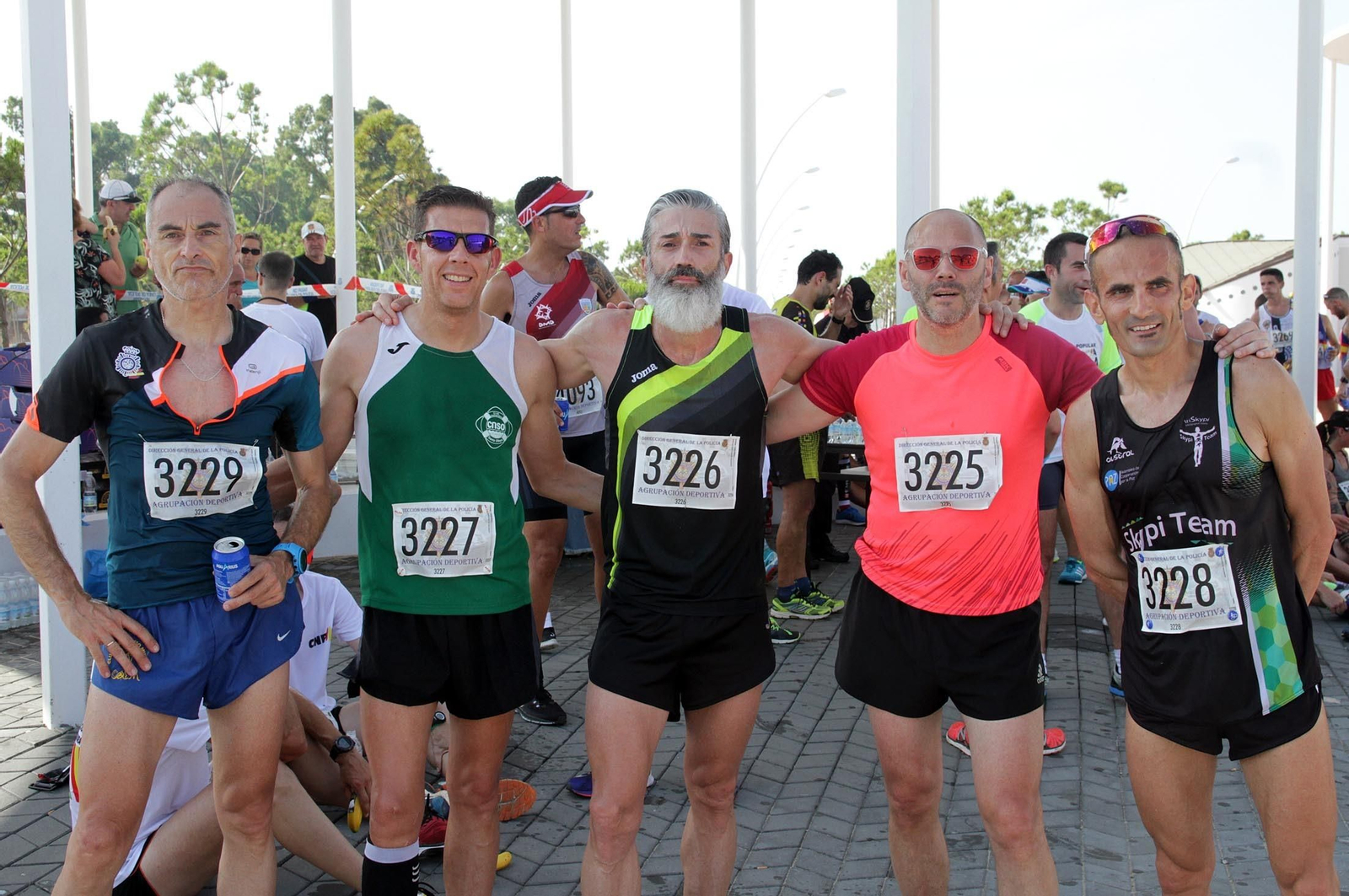 Imágenes de la Carrera Solidaria Ruta 091 organizada por la Policía Nacional