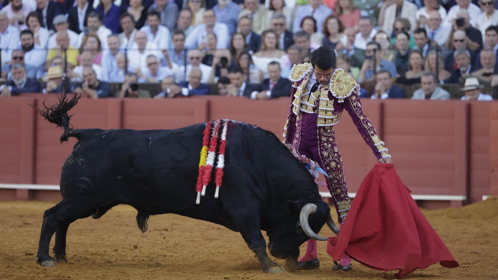 Emilio de Justo será el cabeza de cartel de la corrida de toros. Emilio de Justo será el cabeza de cartel de la corrida de toros.
