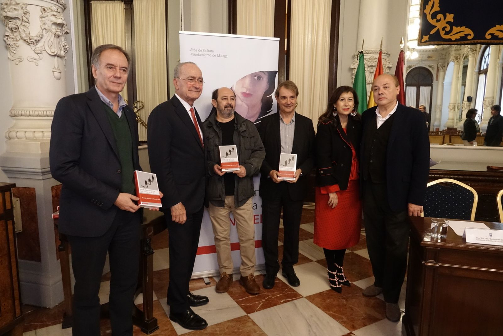 Presentación de 'Una tumba en el aire', en el Ayuntamiento.
