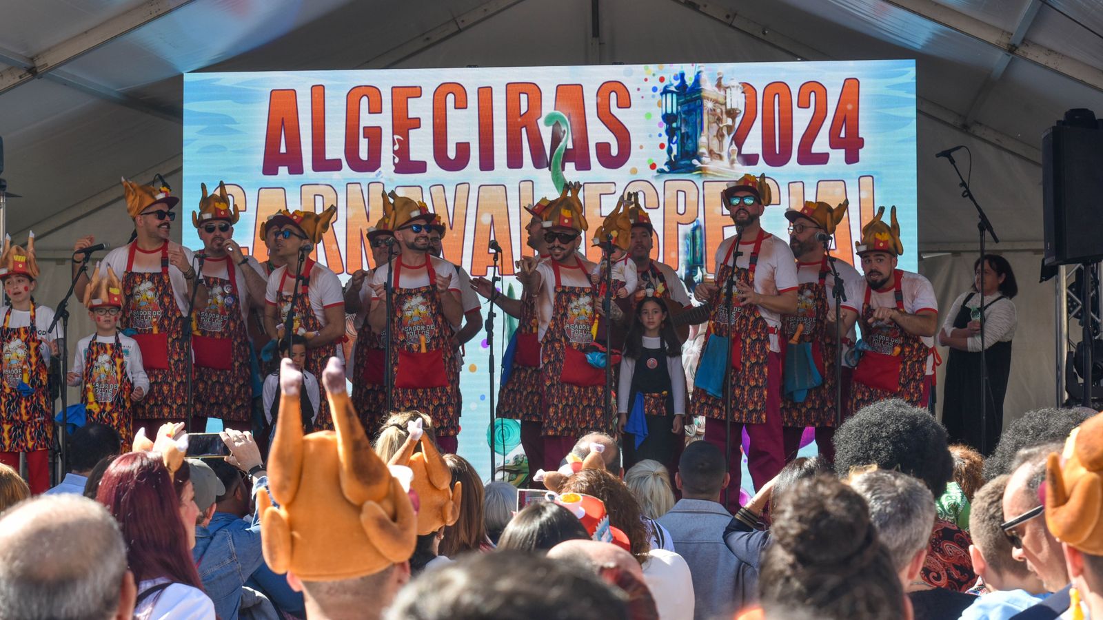 Fotos de la ada popular del Carnaval de Algeciras