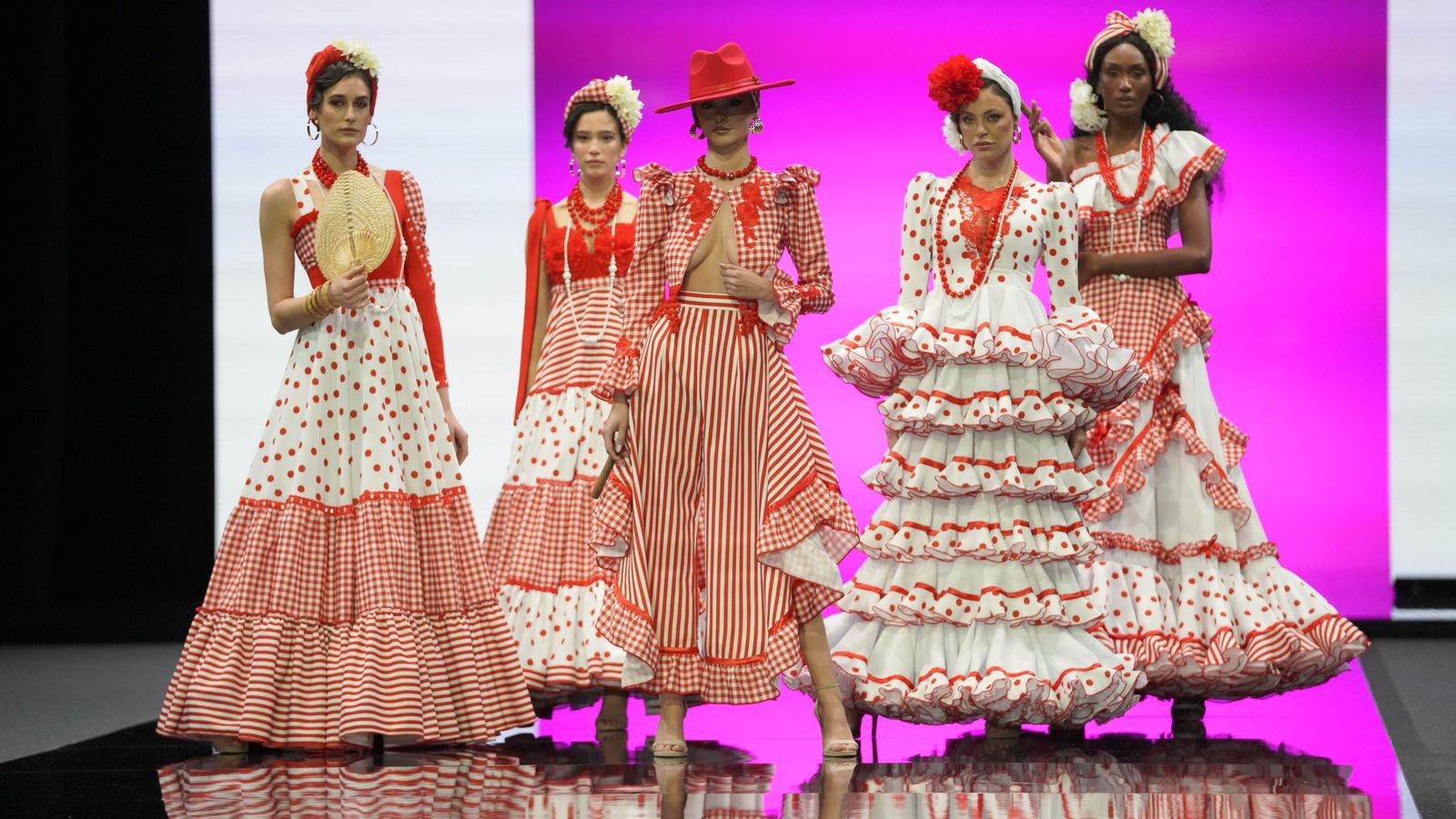 El desfile de Jesús Morilla en SIMOF 2026.