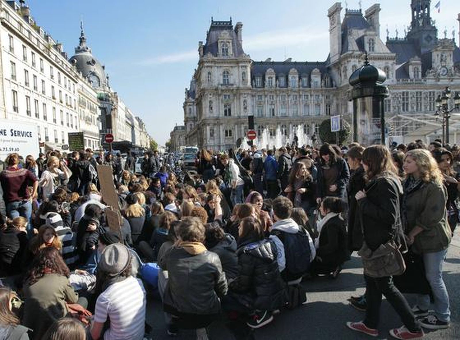 Los franceses se echan a la calle para que Sarkozy no eleve la edad de jubilación.

Foto: AFP