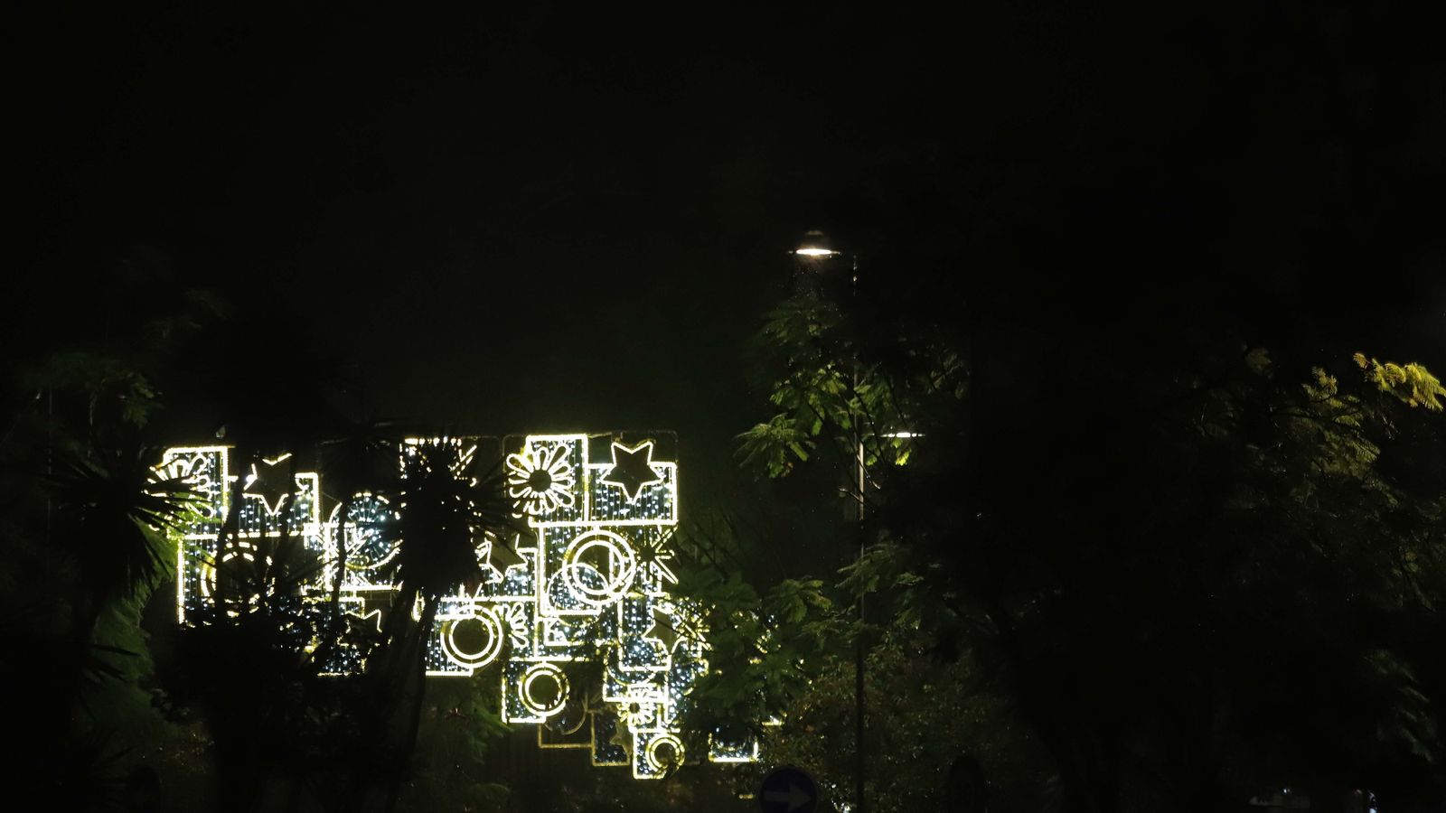 Fotos de la inauguración del alumbrado de Navidad en Algeciras