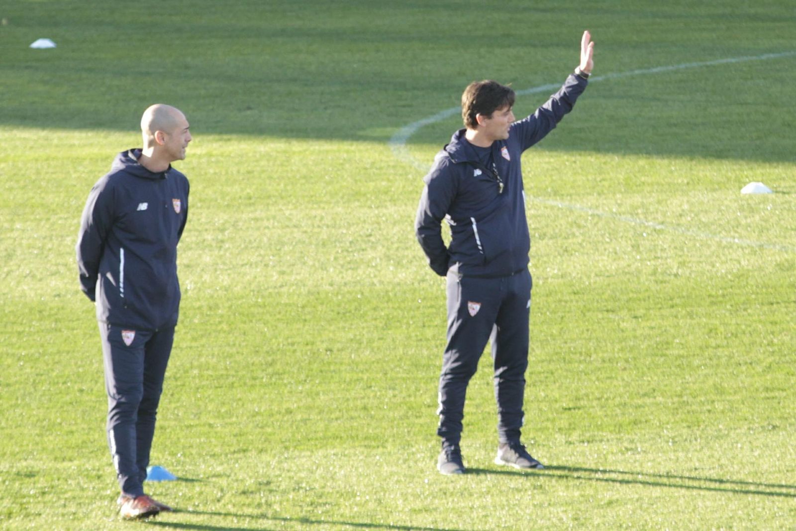 El entrenamiento del Sevilla a puerta abierta