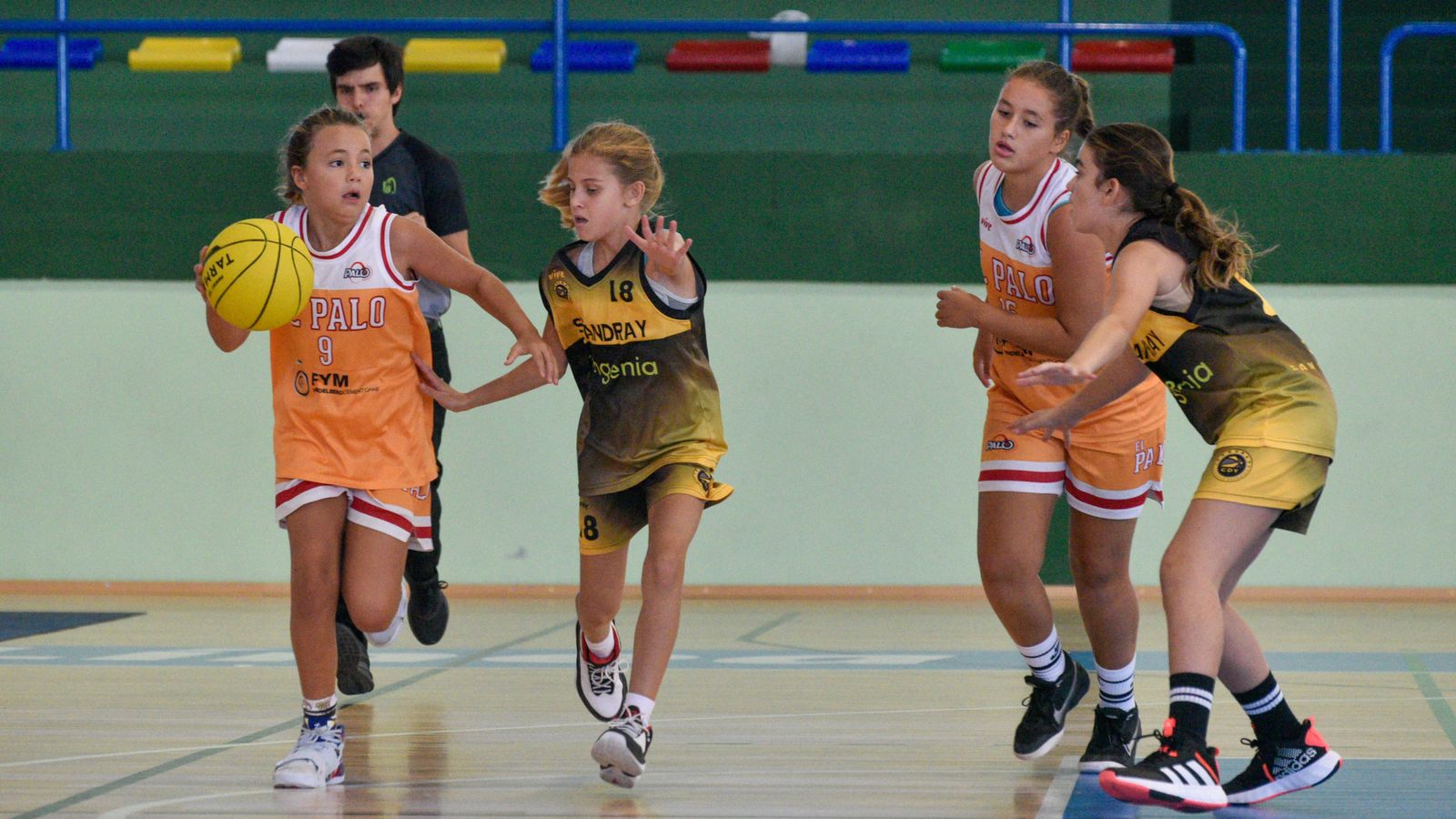 I Torneo de Mini-Basket en La Línea