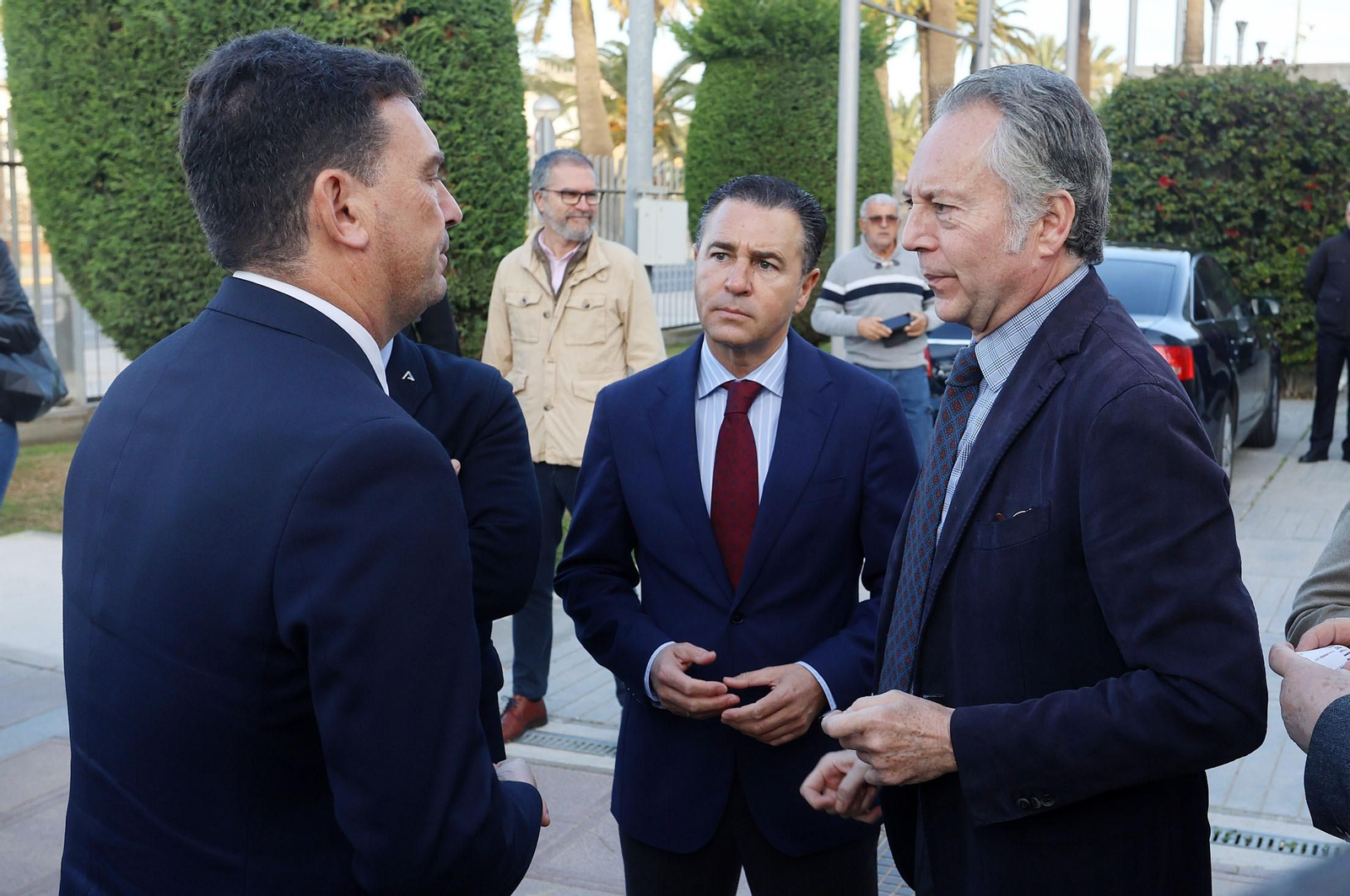 Imágenes del desayuno-coloquio con Jorge Paradela en el Foro Joly Andalucía celebrado en Huelva