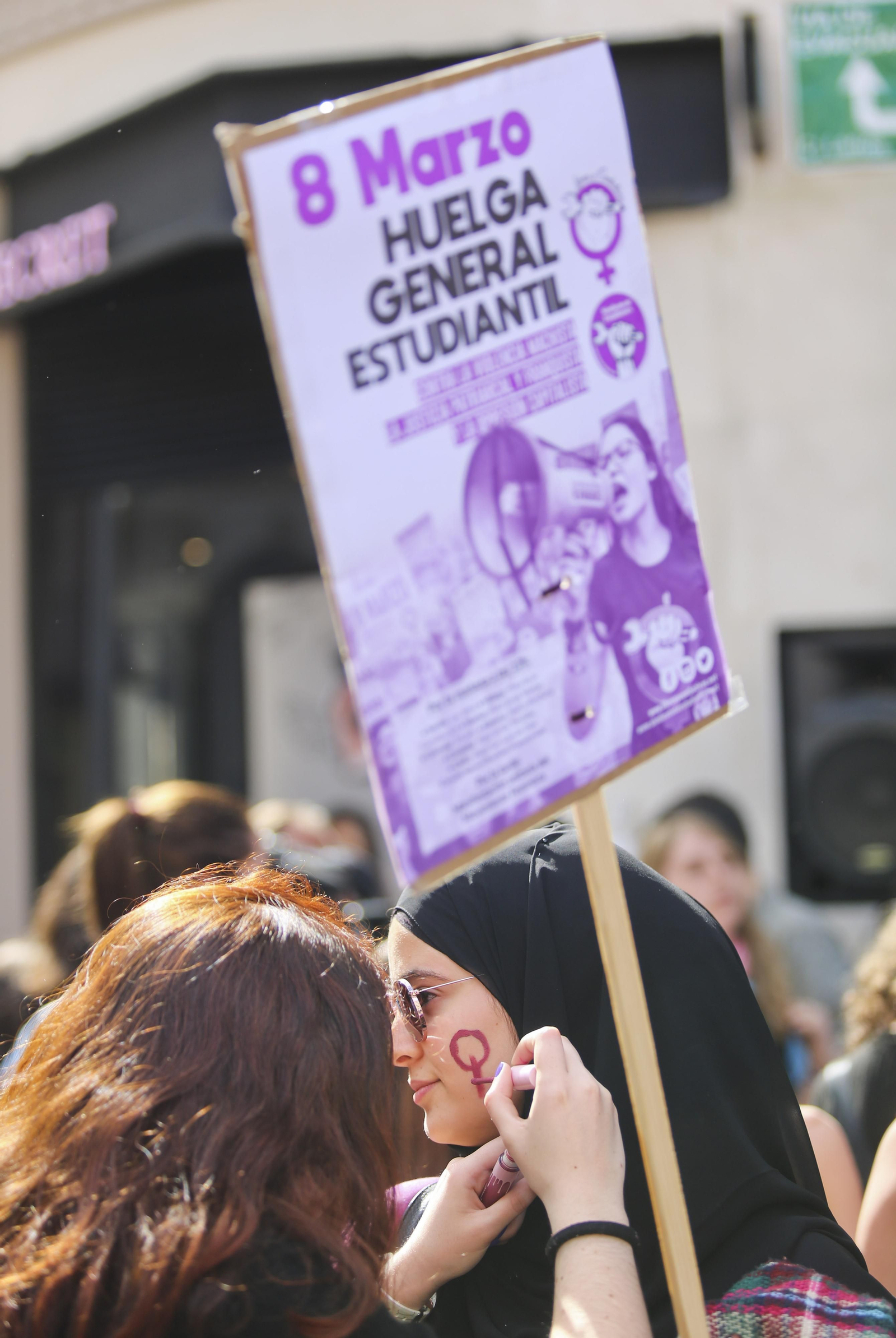 8M Día de la Mujer. Concentración en la Plaza de la Constitución
