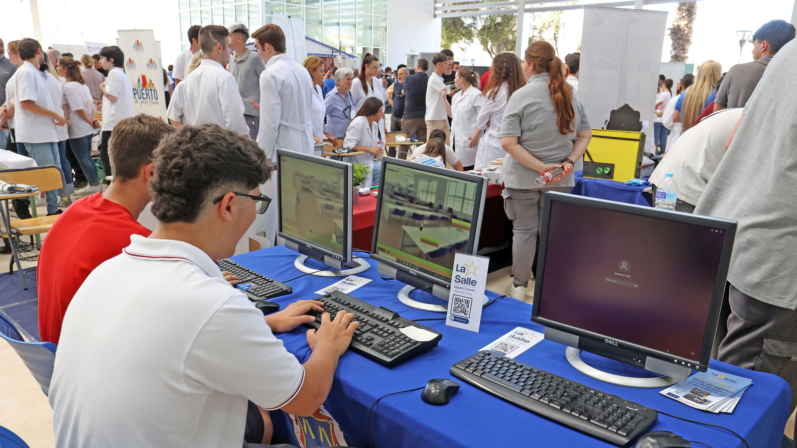 Feria de la Formación Profesional en la UCA