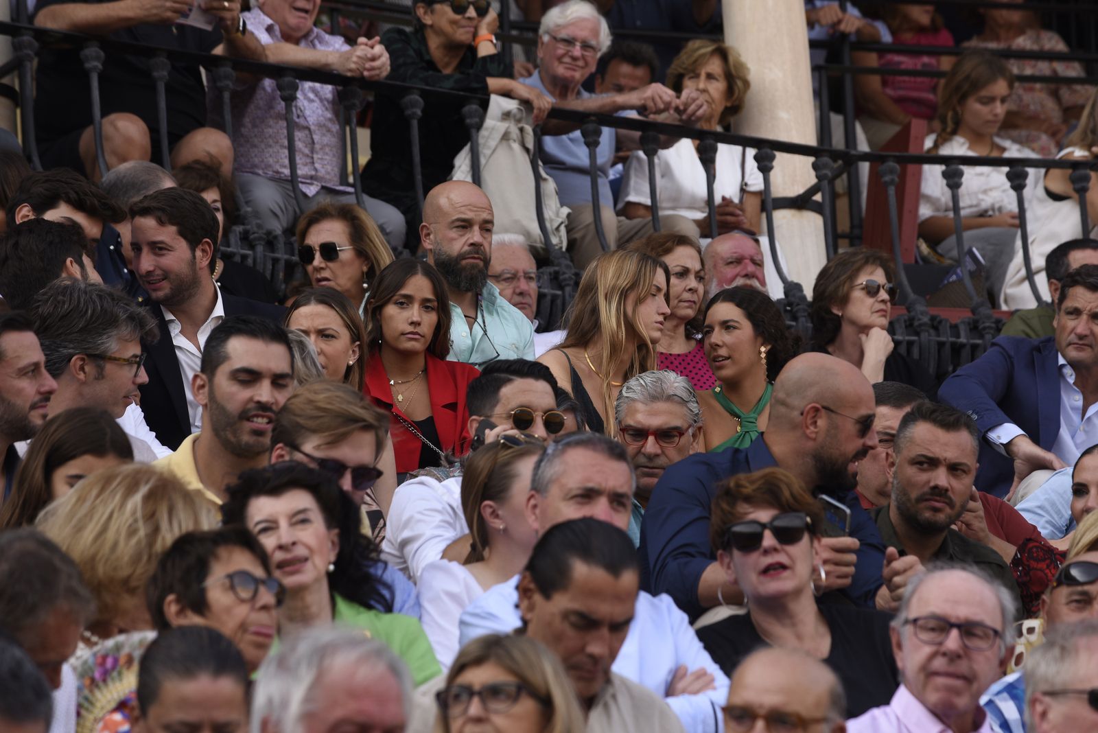 Búscate en la tercera corrida de toros de la Feria de San Miguel de Sevilla