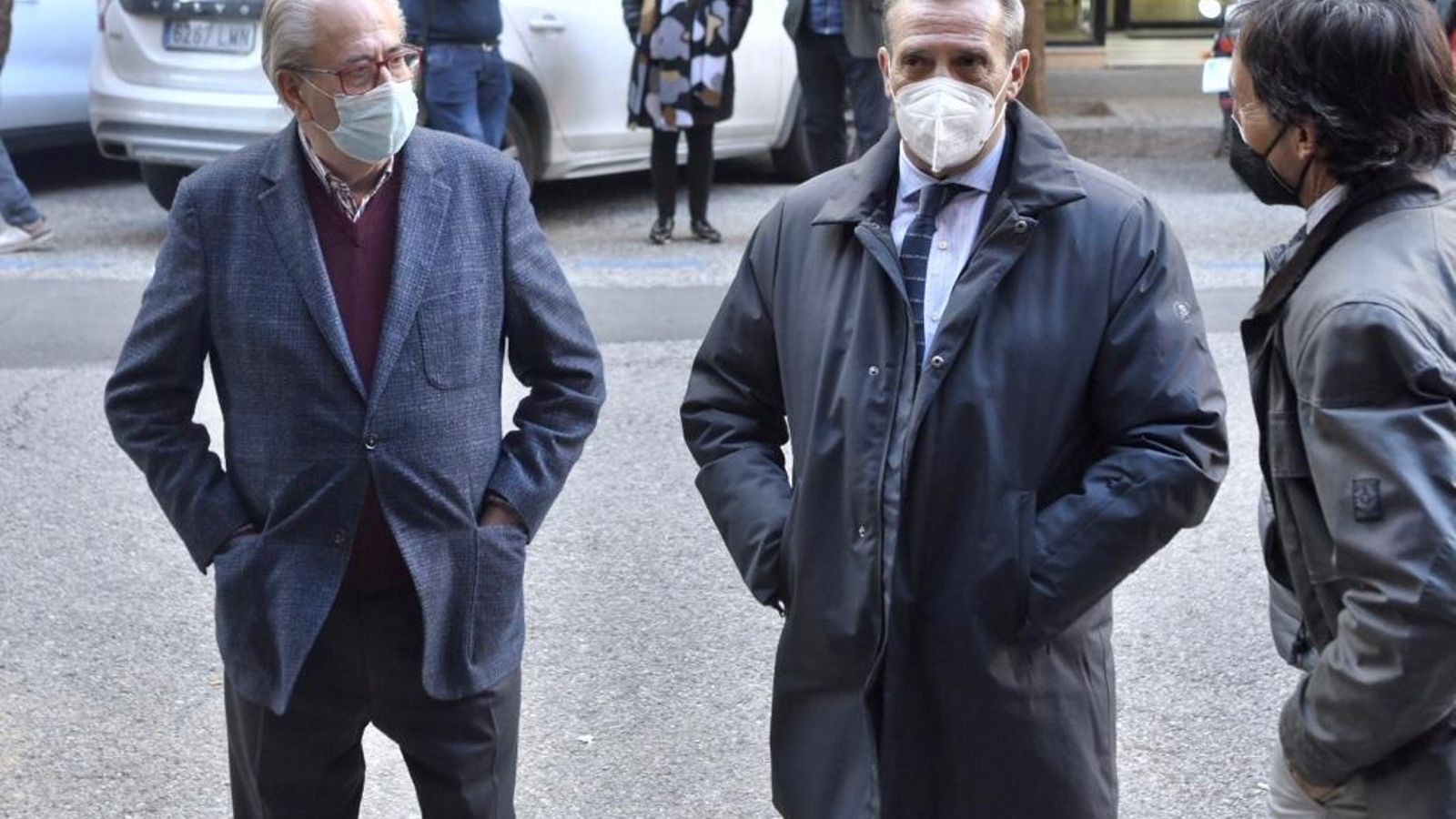 El accionista Francisco Guijarro y el director general del Sevilla, José María Cruz.