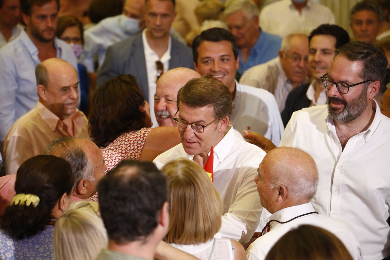 La visita de Núñez-Feijóo a Córdoba, en imágenes