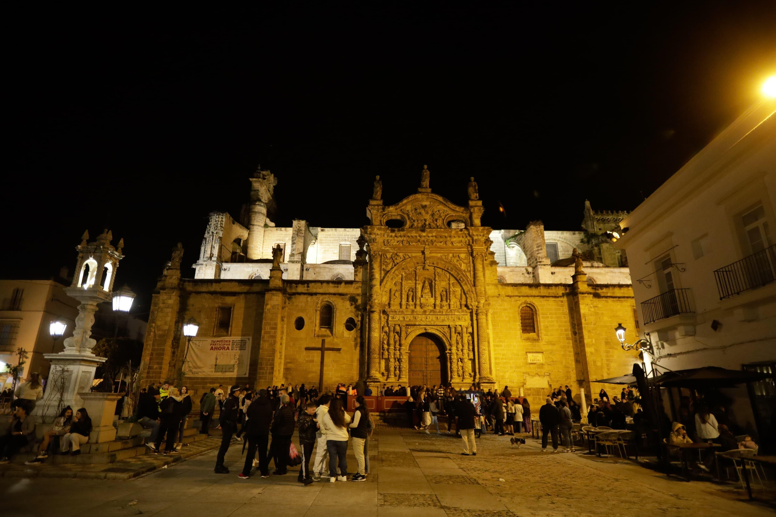 Las imágenes del Viernes Santo en El Puerto 2024. Soledad y Santo Entierro