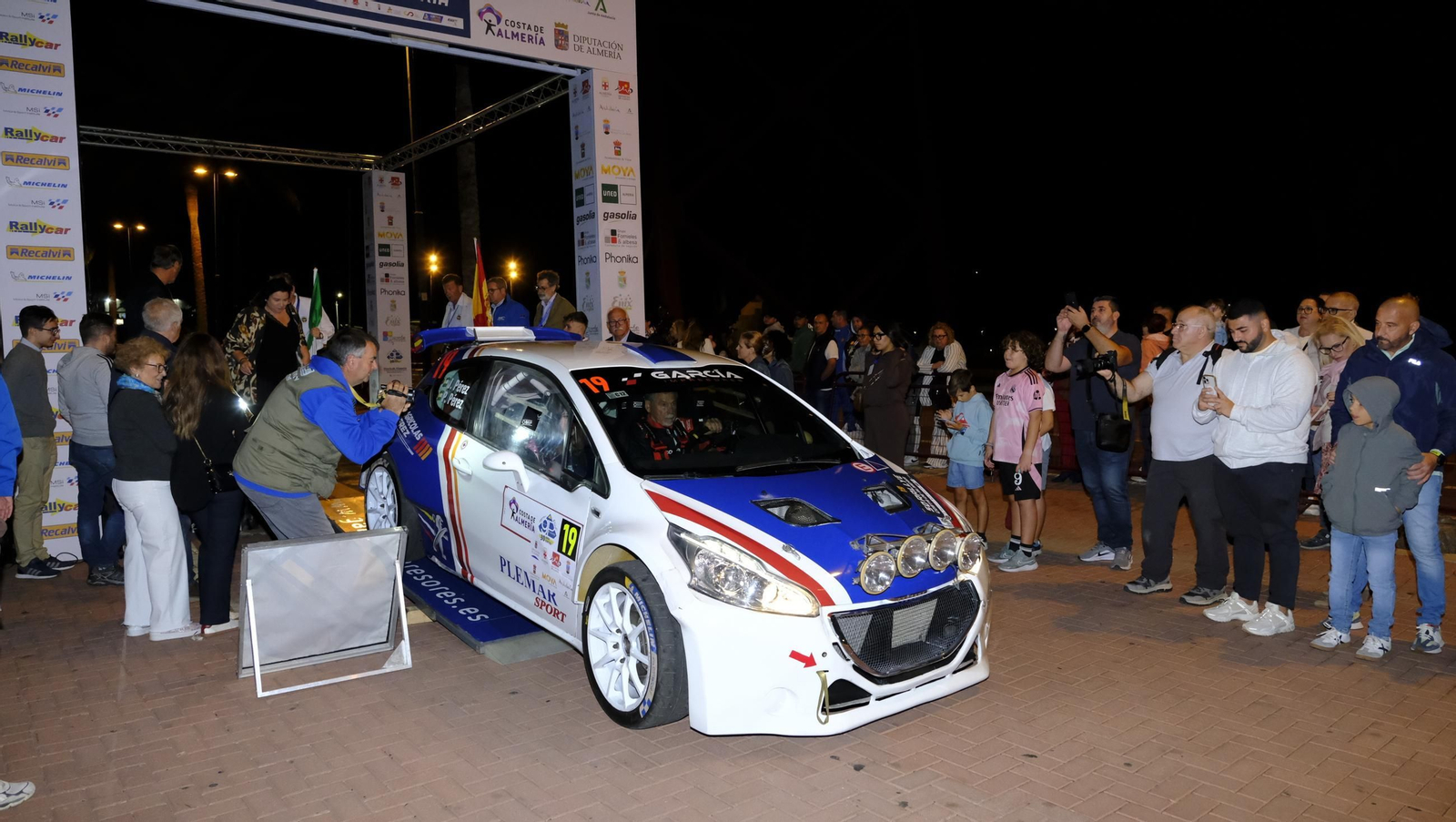 La salida de la 50 edición del Rallye Costa de Almería, en imágenes